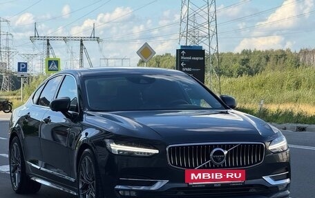 Volvo S90 II рестайлинг, 2017 год, 2 490 000 рублей, 3 фотография
