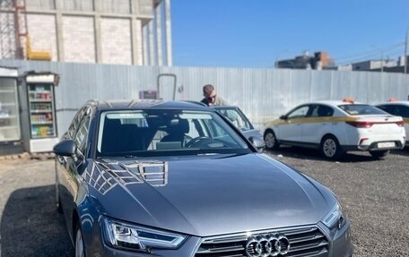 Audi A4, 2017 год, 2 270 000 рублей, 2 фотография