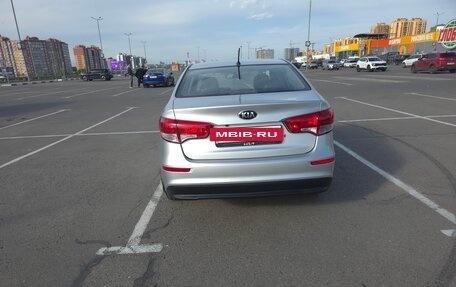 KIA Rio III рестайлинг, 2015 год, 835 000 рублей, 4 фотография