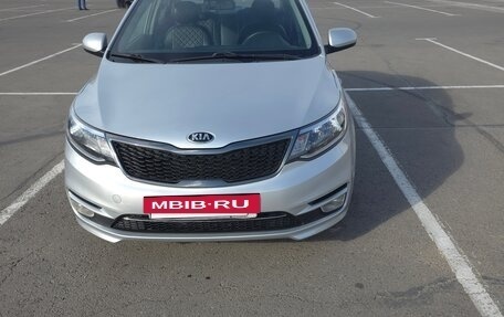 KIA Rio III рестайлинг, 2015 год, 835 000 рублей, 2 фотография