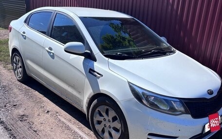 KIA Rio III рестайлинг, 2017 год, 1 300 000 рублей, 2 фотография