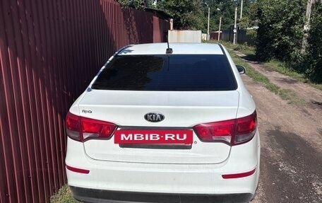 KIA Rio III рестайлинг, 2017 год, 1 300 000 рублей, 3 фотография