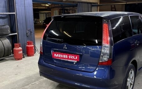 Mitsubishi Grandis, 2007 год, 800 000 рублей, 9 фотография