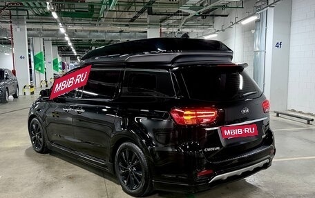 KIA Carnival III, 2018 год, 3 850 000 рублей, 4 фотография