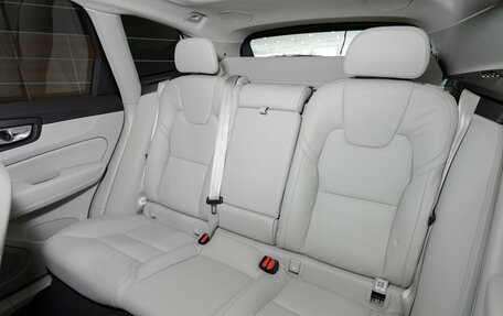 Volvo XC60 II, 2026 год, 8 600 000 рублей, 16 фотография