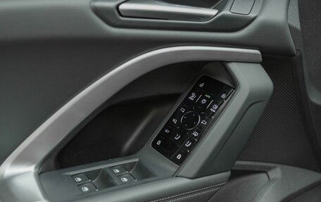 Audi Q5, 2025 год, 9 000 000 рублей, 26 фотография