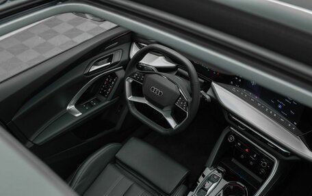 Audi Q5, 2025 год, 9 000 000 рублей, 28 фотография
