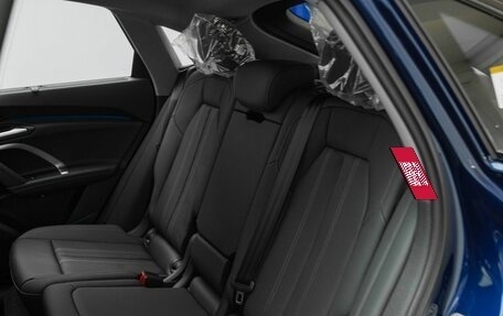 Audi Q5, 2025 год, 9 000 000 рублей, 33 фотография