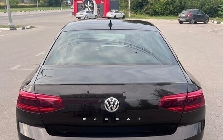 Volkswagen Passat B8 рестайлинг, 2020 год, 2 500 000 рублей, 2 фотография