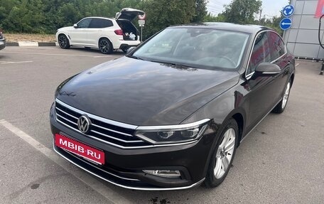 Volkswagen Passat B8 рестайлинг, 2020 год, 2 500 000 рублей, 5 фотография