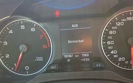 Audi A4, 2010 год, 999 000 рублей, 9 фотография