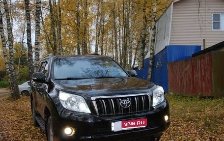 Toyota Land Cruiser Prado 150 рестайлинг 2, 2012 год, 2 700 000 рублей, 1 фотография