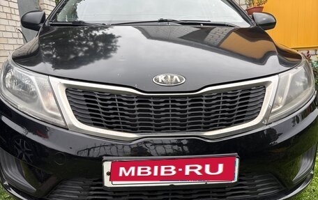 KIA Rio III рестайлинг, 2013 год, 465 000 рублей, 1 фотография
