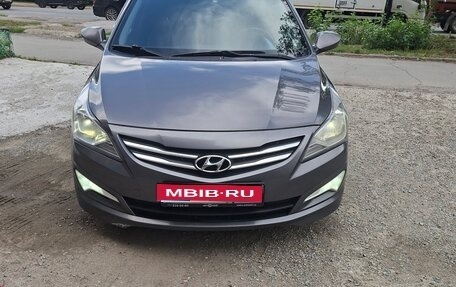 Hyundai Solaris II рестайлинг, 2016 год, 1 000 000 рублей, 1 фотография