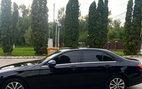 Mercedes-Benz E-Класс, 2019 год, 3 750 000 рублей, 11 фотография