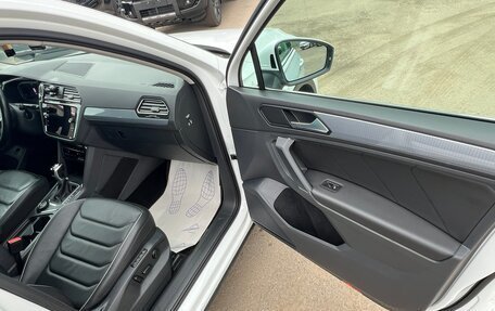 Volkswagen Tiguan II, 2021 год, 3 200 000 рублей, 13 фотография