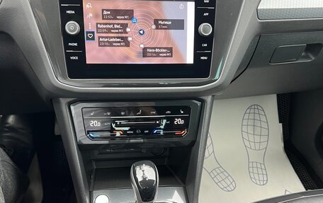 Volkswagen Tiguan II, 2021 год, 3 200 000 рублей, 17 фотография