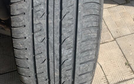 Toyota Land Cruiser 100 рестайлинг 2, 2004 год, 1 650 000 рублей, 3 фотография