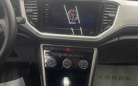Volkswagen T-Roc I, 2022 год, 1 275 000 рублей, 8 фотография