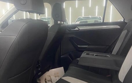 Volkswagen T-Roc I, 2022 год, 1 275 000 рублей, 7 фотография