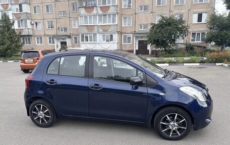 Toyota Yaris III рестайлинг, 2008 год, 615 000 рублей, 9 фотография