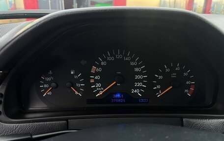 Mercedes-Benz E-Класс, 1999 год, 270 000 рублей, 13 фотография