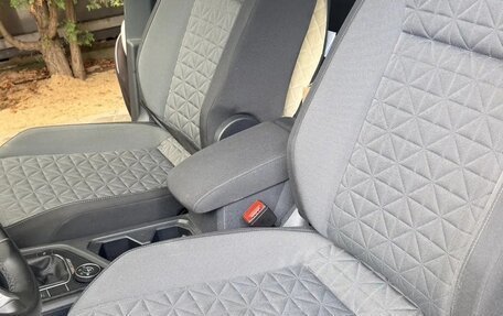 Volkswagen Tiguan II, 2020 год, 3 200 000 рублей, 9 фотография