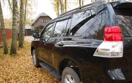 Toyota Land Cruiser Prado 150 рестайлинг 2, 2012 год, 2 700 000 рублей, 5 фотография