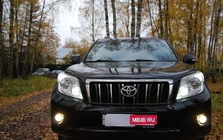 Toyota Land Cruiser Prado 150 рестайлинг 2, 2012 год, 2 700 000 рублей, 8 фотография