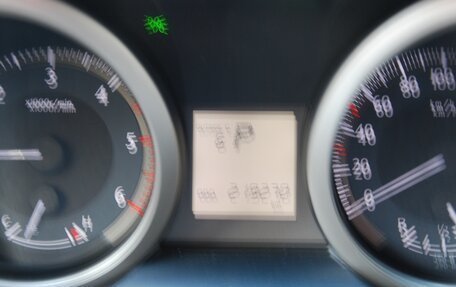 Toyota Land Cruiser Prado 150 рестайлинг 2, 2012 год, 2 700 000 рублей, 17 фотография