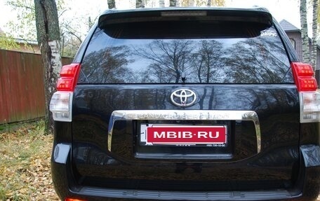 Toyota Land Cruiser Prado 150 рестайлинг 2, 2012 год, 2 700 000 рублей, 11 фотография