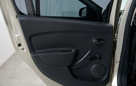 Renault Sandero II рестайлинг, 2019 год, 1 049 000 рублей, 12 фотография