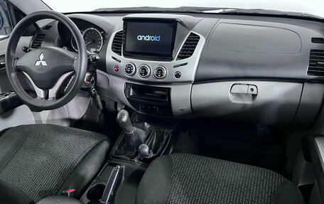 Mitsubishi L200 IV рестайлинг, 2011 год, 1 450 000 рублей, 7 фотография