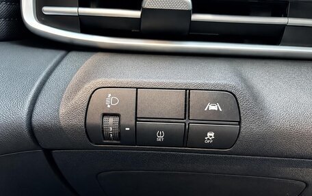 Hyundai Elantra, 2022 год, 1 350 000 рублей, 13 фотография