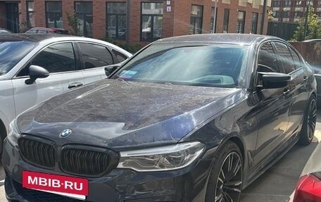 BMW 5 серия, 2019 год, 3 100 000 рублей, 3 фотография