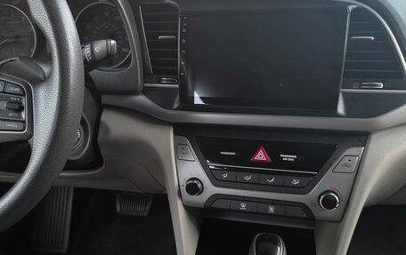 Hyundai Elantra VI рестайлинг, 2016 год, 1 220 000 рублей, 9 фотография