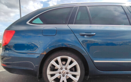 Skoda Superb III рестайлинг, 2014 год, 1 300 000 рублей, 23 фотография