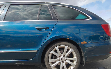 Skoda Superb III рестайлинг, 2014 год, 1 300 000 рублей, 22 фотография