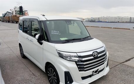 Toyota Roomy I, 2021 год, 1 500 000 рублей, 2 фотография