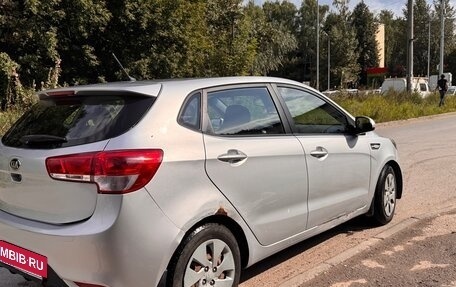 KIA Rio III рестайлинг, 2016 год, 695 000 рублей, 4 фотография