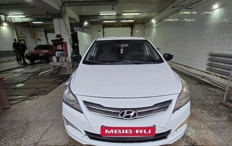 Hyundai Solaris II рестайлинг, 2014 год, 450 000 рублей, 8 фотография