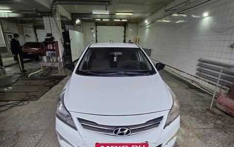 Hyundai Solaris II рестайлинг, 2014 год, 450 000 рублей, 10 фотография