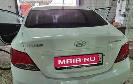 Hyundai Solaris II рестайлинг, 2014 год, 450 000 рублей, 7 фотография