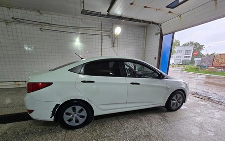 Hyundai Solaris II рестайлинг, 2014 год, 450 000 рублей, 15 фотография