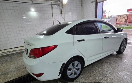 Hyundai Solaris II рестайлинг, 2014 год, 450 000 рублей, 17 фотография