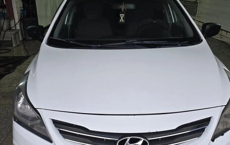 Hyundai Solaris II рестайлинг, 2014 год, 450 000 рублей, 16 фотография
