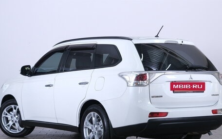 Mitsubishi Outlander III рестайлинг 3, 2013 год, 1 459 000 рублей, 5 фотография