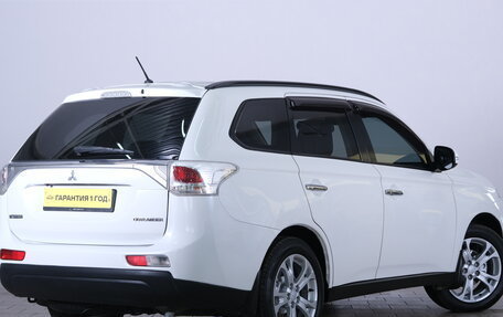 Mitsubishi Outlander III рестайлинг 3, 2013 год, 1 459 000 рублей, 7 фотография