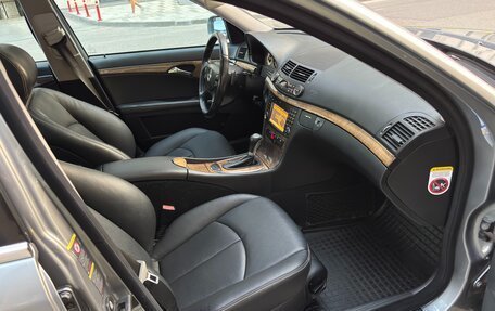 Mercedes-Benz E-Класс, 2008 год, 1 300 000 рублей, 12 фотография
