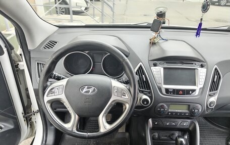 Hyundai ix35 I рестайлинг, 2012 год, 1 250 000 рублей, 10 фотография